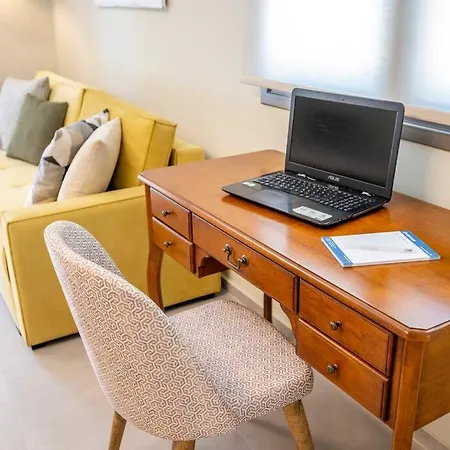 Mi Casa Su Casa Διαμέρισμα *